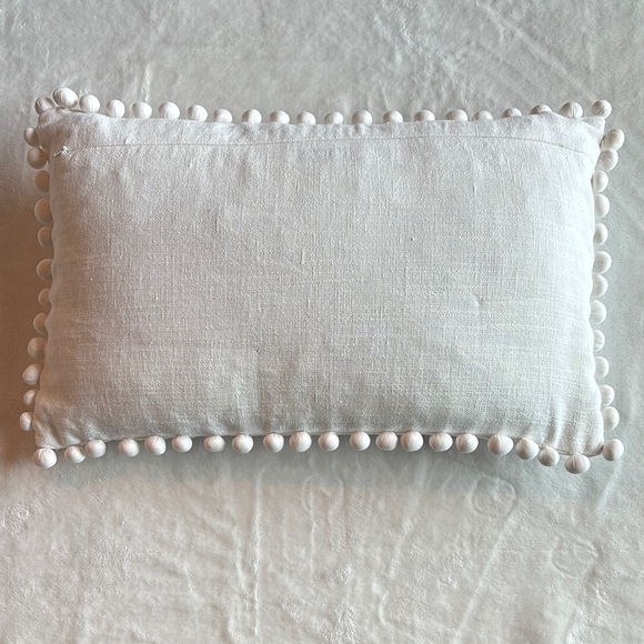 BALLARD DESIGNS Phoebe Pom Pom Lumbar Pillow White 12x20 Down Insert - Picture 3 of 8